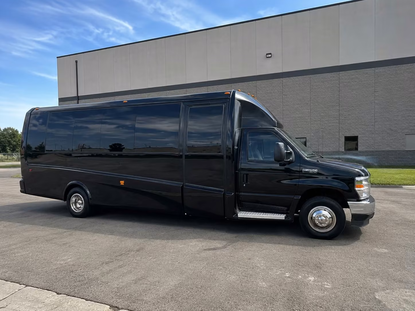 20 passenger minibus
