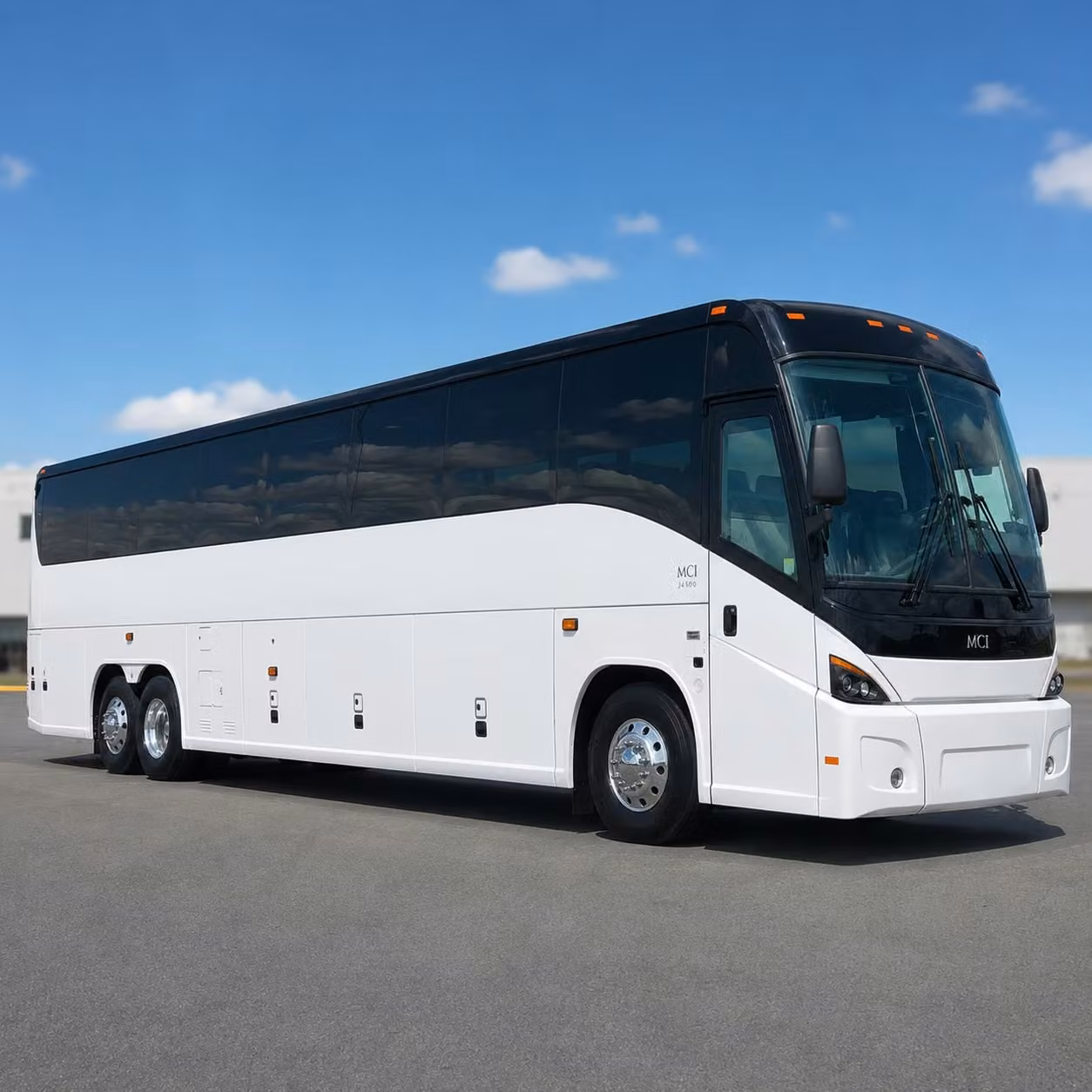 arriving at bna with equipment luggage or a full tour group