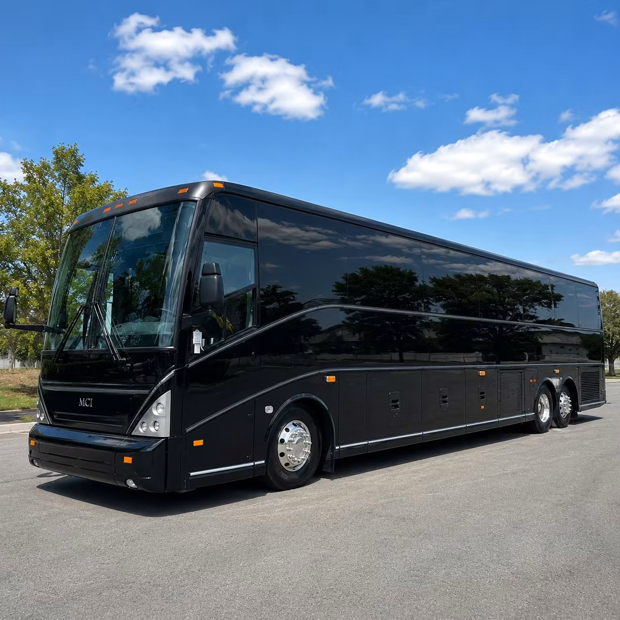 charter buses and party buses for bridgestone arena shows in nashville