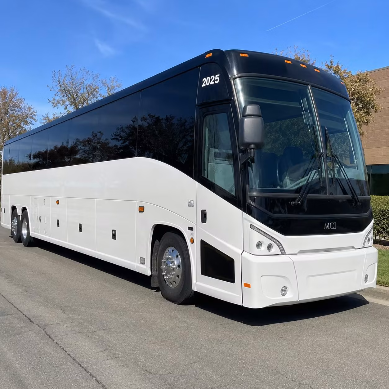 for accessible ada compliant church transportation in nashville nashvillecoachbusservice com has you covered