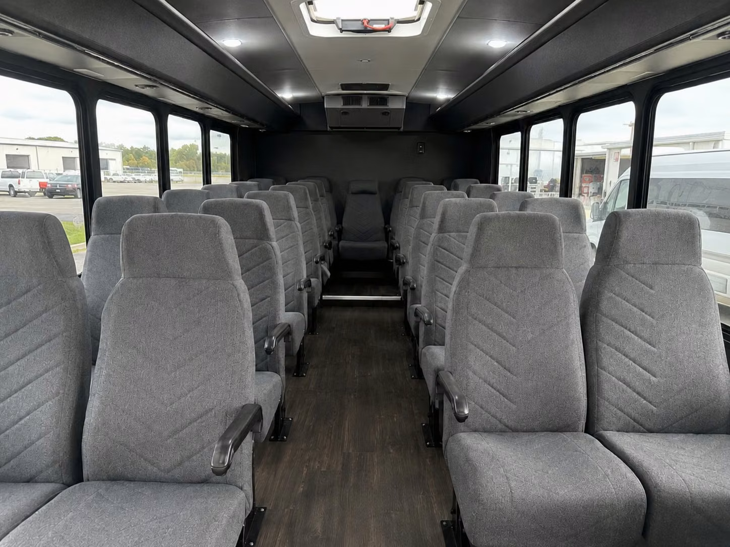 minibuses and charter buses for nashville high school prom groups of every size