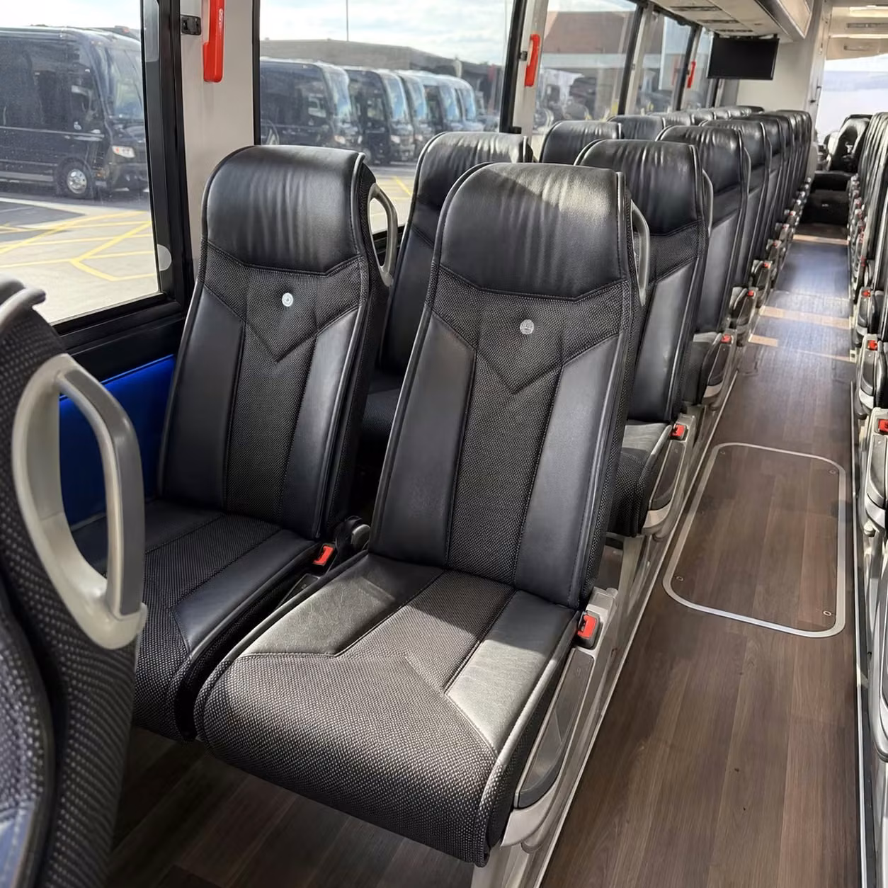 nashville charter bus interior