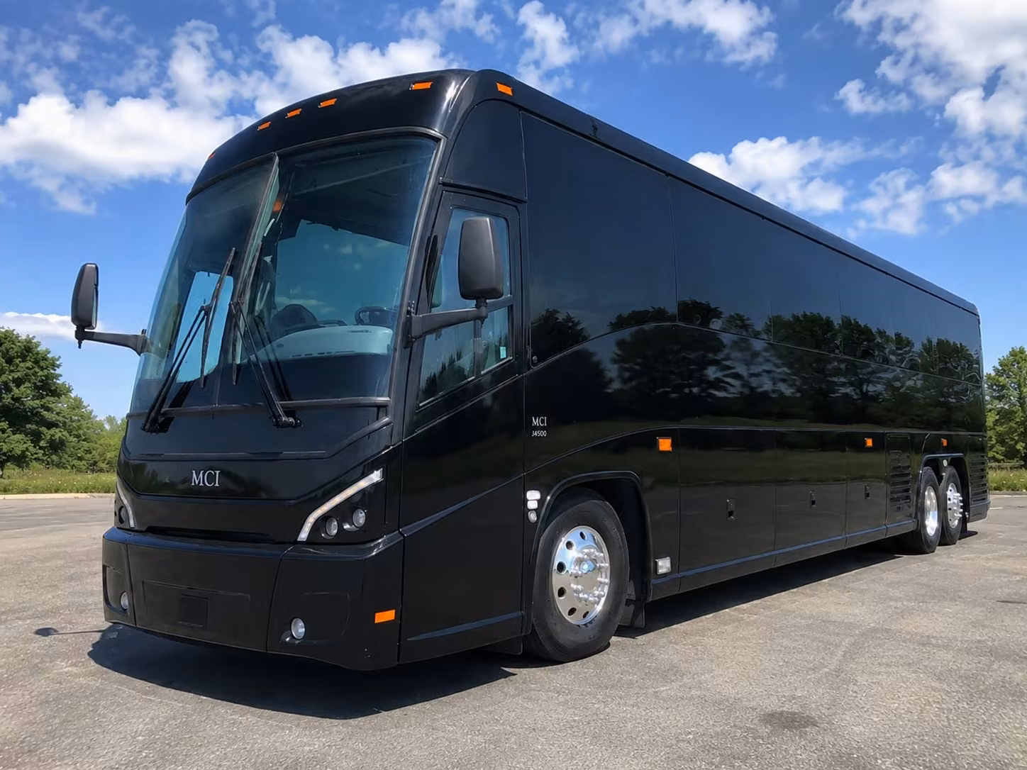 nashville wedding shuttle bus rentals that make your big day seamless