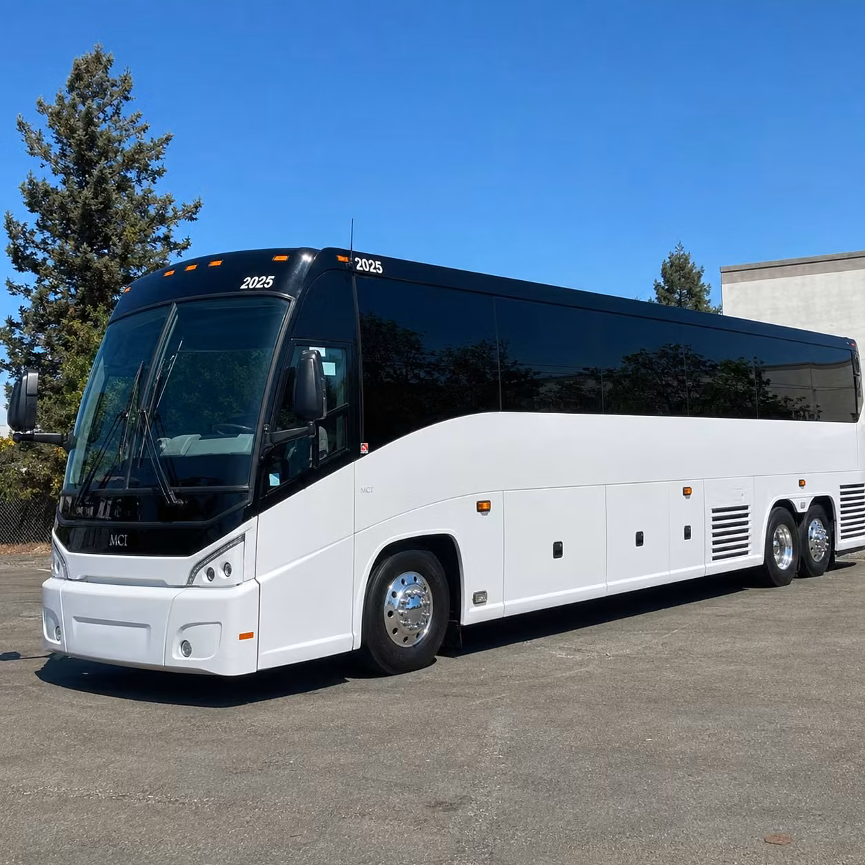 not in nashville you can still find long distance transportation nearby